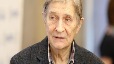 Məşhur rus aktyor vəfat etdi 