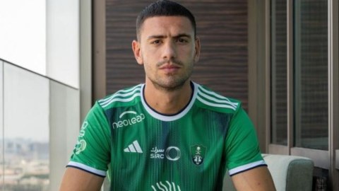 Merih Demiral Səudiyyə Ərəbistanı klubunda 