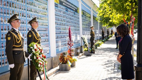 Macarıstan Prezidenti Ukraynaya gəldi