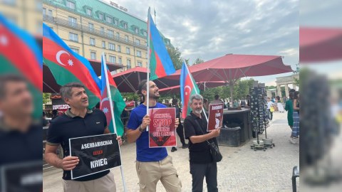 Berlində Ermənistan terroruna etiraz - FOTOLAR