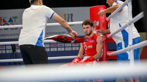  4 boksçumuz finalda, 3-ü medal qazandı