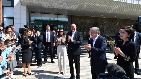 Prezidentlər Füzulidə Mirzə Uluqbəy adına məktəbin açılışında - FOTOLAR