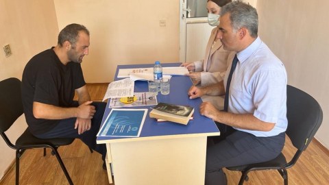 Ombudsman nümayəndələri erməni diversanta baş çəkdi - FOTO