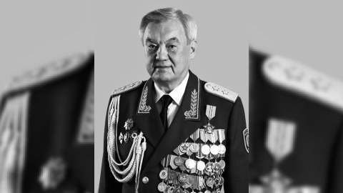 Sabiq nazir dünyasını dəyişdi