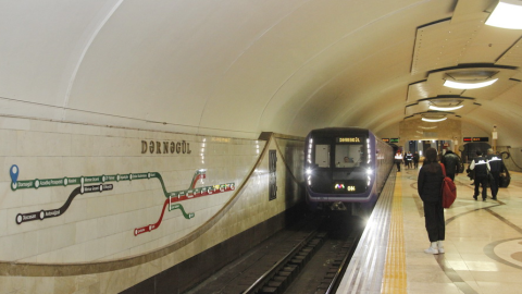 Metro qış rejiminə keçir - İnterval azalacaq