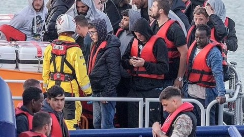 Qanunsuz miqrantlara qarşı belə mübarizə aparılacaq