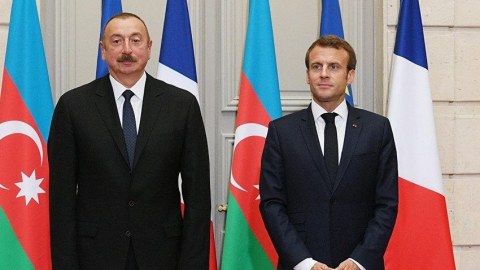 Makron İlham Əliyevə zəng etməyə hazırlaşır