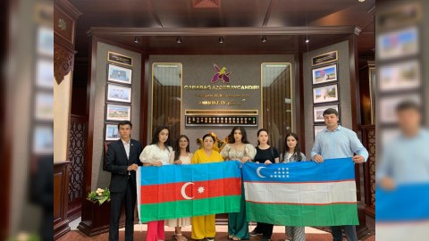 Özbəkistanda təhsil alan tələbələr Azərbaycanda olublar - FOTOLAR