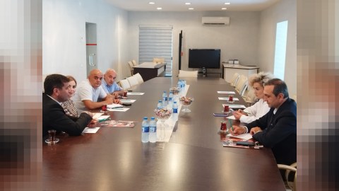 Xarici jurnalistlər Mətbuat Şurasında olublar