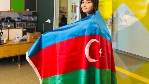 Aprel şəhidinin qızı Rusiyada ali məktəbə qəbul olunub - FOTOLAR
