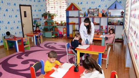 Bağçalara qəbul dayandırılır