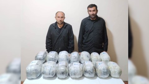 İrandan Azərbaycana narkotik keçirənlər tutuldu - FOTO