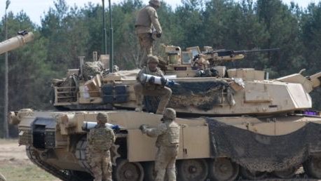 ABŞ Ukraynaya tankları məhv edən mərmilər verəcək