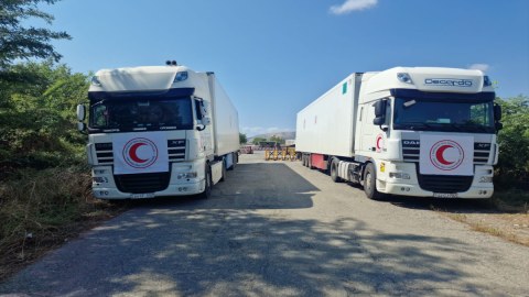Bakıdan göndərilən yardım Ağdam-Xankəndi yolunda gözləyir
