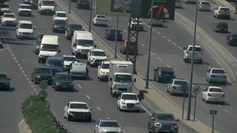 Maşın yolda xarab oldu - Tıxac yarandı