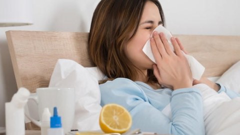 Virus bu yaş qruplarda olan insanlarda ağırlaşmalara səbəb olur - Rəsmi