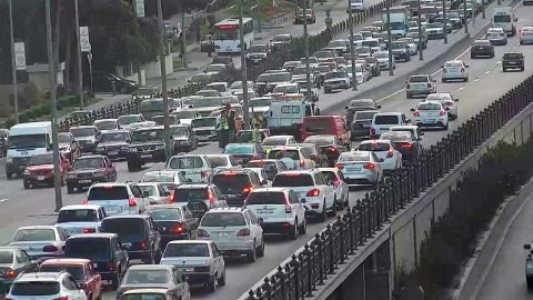 Bakını dəhşətli tıxac gözləyir! - Ekspertdən HƏYƏCAN TƏBİLİ