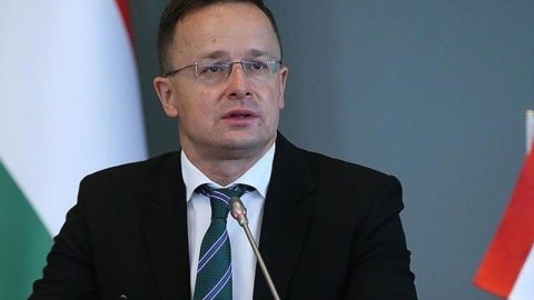 Qərb Liderləri Əliyevlə şəkil çəkdirmək üçün Bakıya can atırlar - Peter Siyarto
