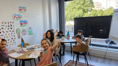 Helsinki Azərbaycan Evindəki həftəsonu məktəbində dərslərə start verildi