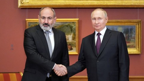 İrəvan-Moskva gərginliyi yeni mərhələyə qədəm QOYUB