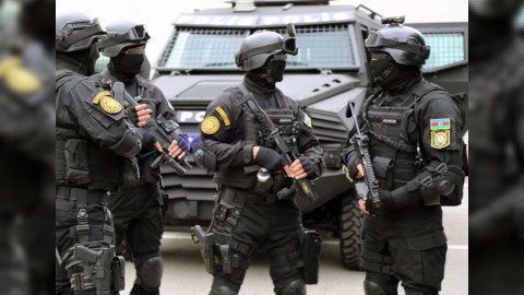 Polis Bakıda əməliyyat keçirdi - 61 nəfər saxlanıldı