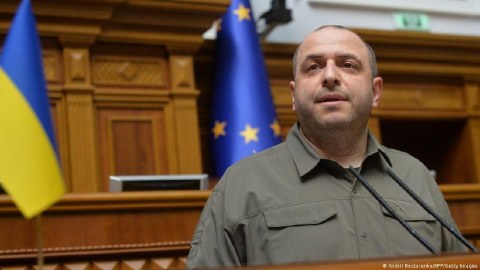 Yeni nazir hərbi xidmətə çağırışın rəqəmsallaşmasından DANIŞDI