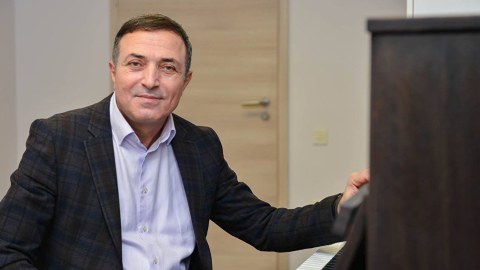 Xalq artistinə yeni vəzifə verildi: Arif Babayevin xeyir-duasını almışam