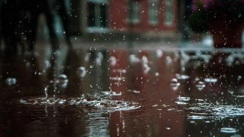 Sabah temperatur aşağı enəcək - Yağış yağacaq, dolu düşəcək