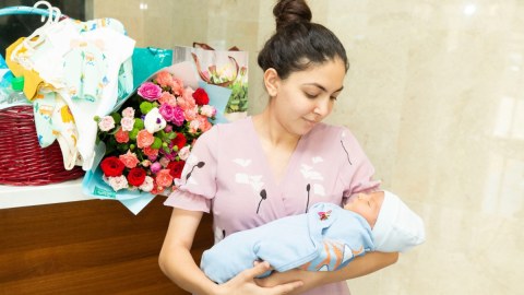 Şəhidin övladı dünyaya gəldi - FOTO