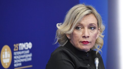 Zaxarova Moskva-İrəvan arasına "nifrət və qorxu səpənlərdən" ŞİKAYƏTLƏNDİ