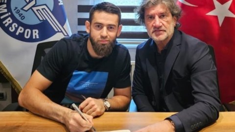 Millimizin qapıçısı Türkiyə klubu ilə müqavilə bağladı