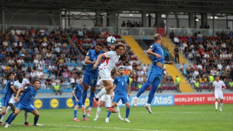 Azərbaycan millisi məğlub oldu 