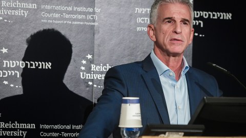 “Tehranın ürəyinə” zərbə endirməyə hazırıq - MOSSAD rəhbəri