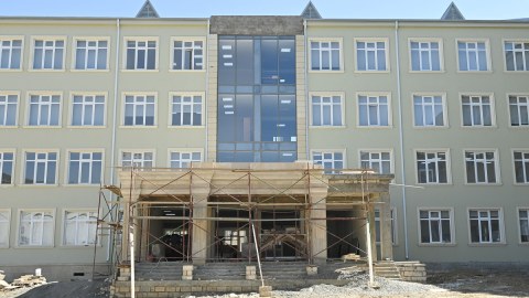 Azad olunan ərazilərdə tikintisi aparılan məktəblərin SİYAHISI