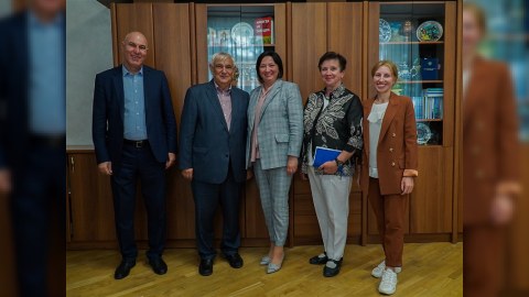 Kamal Abdulla Minsk Dövlət Linqvistik Universitetində mühazirə oxudu - FOTO