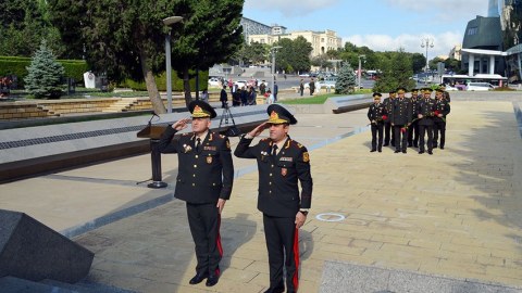 Generallar "Türk Şəhidliyi" abidəsini ziyarət etdi - FOTO