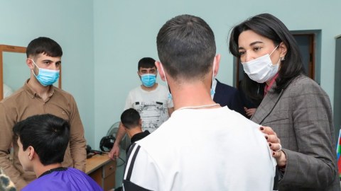 Ombudsman aparatının əməkdaşları Uşaq Psixonevroloji Mərkəzinə baş çəkiblər
