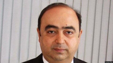 Keçmiş deputatın məhkəməsi başladı - 17 milyon manatlıq iddia