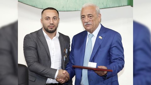 Peşəkar gənclər mükafatlandırıldı - FOTOLAR