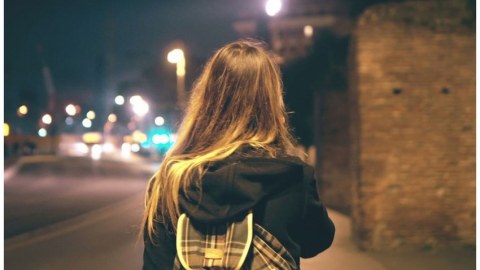 20 yaşlı qız 2 həftədir itkin düşüb - FOTO