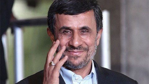 Əhmədinejad "qara siyahı"ya salındı