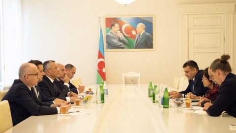 Ekspertlər köçkün problemi ilə bağlı tövsiyələr hazırlayacaqlar