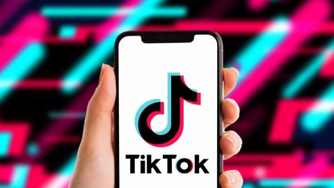 Azərbaycanda “Tiktok” rəsmən məhdudlaşdırıldı