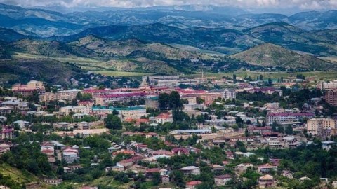 Separatçılar silahı yerə QOYDULAR