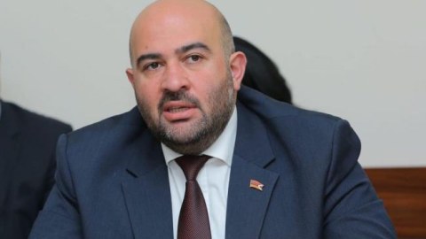 Yevlaxa gələn Qarabağ ermənilərini bu şəxs təmsil edir - AD-SOYAD