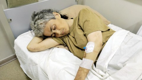Yaralı erməni qadın hərbi hospitala YERLƏŞDİRİLDİ