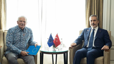 Borrel Fidanla Qarabağı müzakirə etdi 