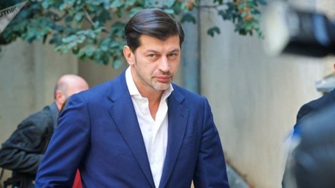 Kaladze Avropadan şikayətlənir - Başımıza vurulanı istəmirik