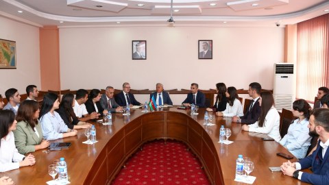 BMU-nun rektoru tələbə təşkilatlarının rəhbərləri ilə görüşüb