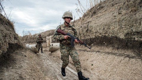 Erməni silahlarının təcrid edilməsi prosesi həyata keçirilir